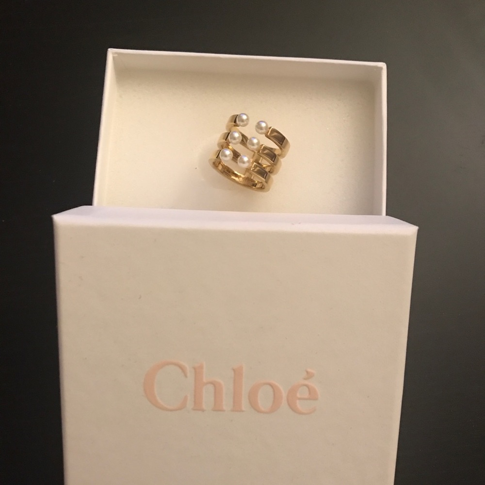 Chloé's 'Darcey' ring with Swarovski pearls - NWOT